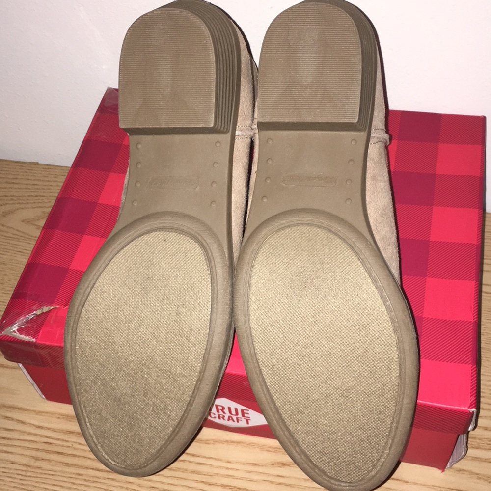 New True Craft 1” Heel Suede Feel Booties Natural - Picture 8 of 8